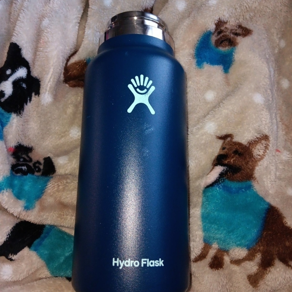 Hydro Flask Blue Water Bottle No Lid